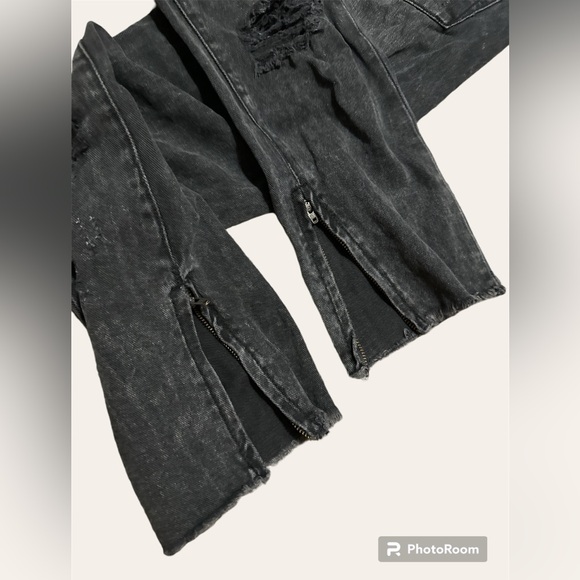 One x One Teaspoon Distressed Jeans - Picture 7 of 8